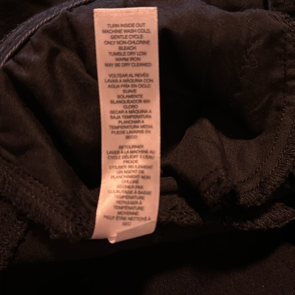 🌺 CHICOS DESTRUCTED ANIMAL ANKLE GIRLFRIEND JEANS🌺 - Picture 9 of 9